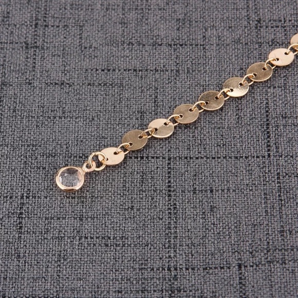 ⚜️[𝟯/$𝟭𝟴]⚜️NEW 3 Layered Gold Sequin Chain Drop Necklace - Picture 6 of 9